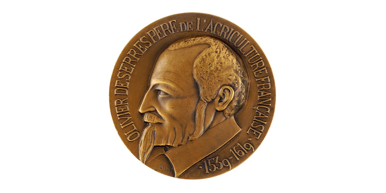 Léonce Alloy, Olivier de Serres, père de l'Agriculture française (1539-1619) (avers), Paris, XX^e siècle. © © musée des Tissus – Sylvain Pretto
