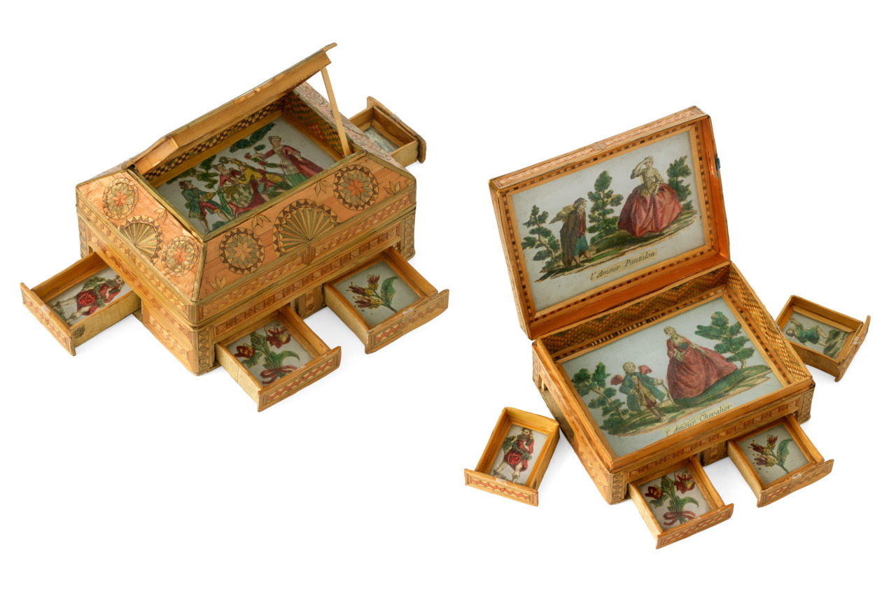 Nécessaire à coudre © © Lyon, musée des Tissus et des Arts décoratifs - DR