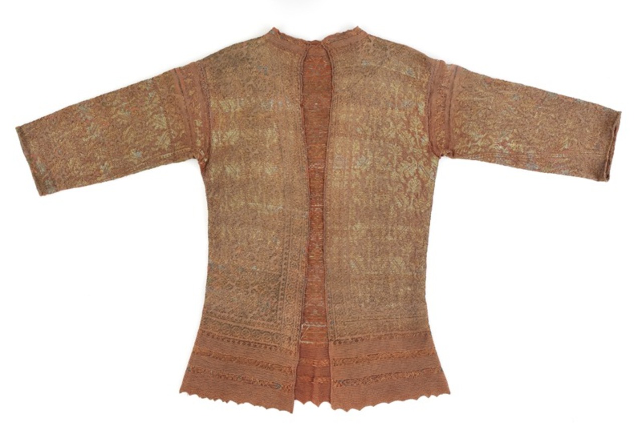 Vêtement (justaucorps?) à décor végétal, Espagne, XVIe siècle. MT 25446. Achat à la vente Spitzer, 1893 © © Lyon, musée des Tissus et des Arts décoratifs — Sylvain Pretto